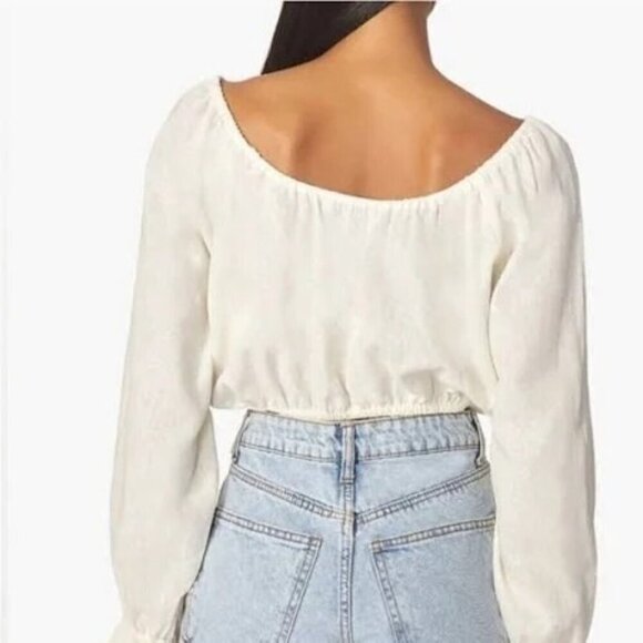 WeWoreWhat Women's On/Off Shoulder Tie Front Top Whisper White Size XL NWT - Picture 2 of 6